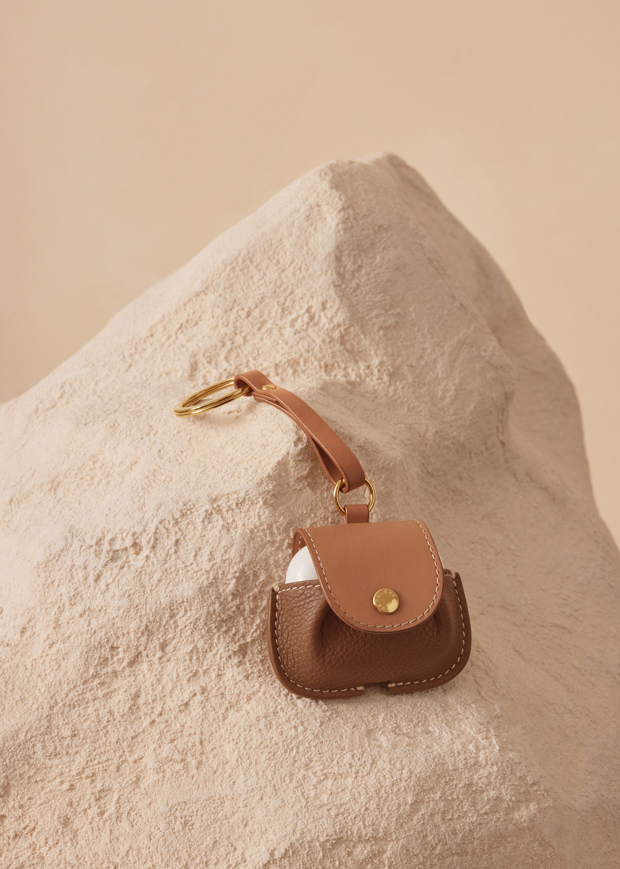 Polène Paris ポレーヌ \"Petite Maroquineri\" Polène | Bag - Numéro Un Nano - Textured Burgundy