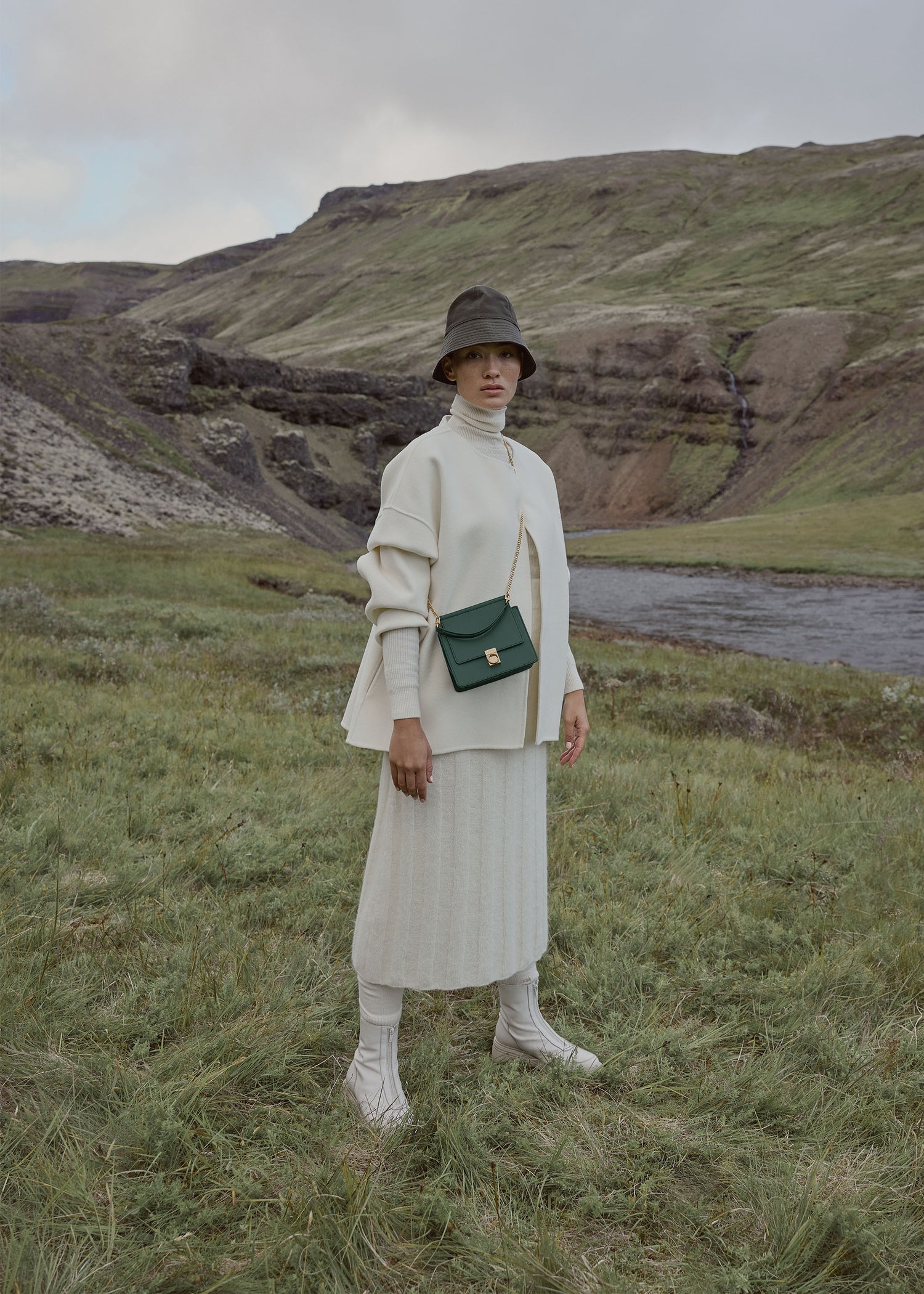 Numéro Sept Mini - Vert Grainé