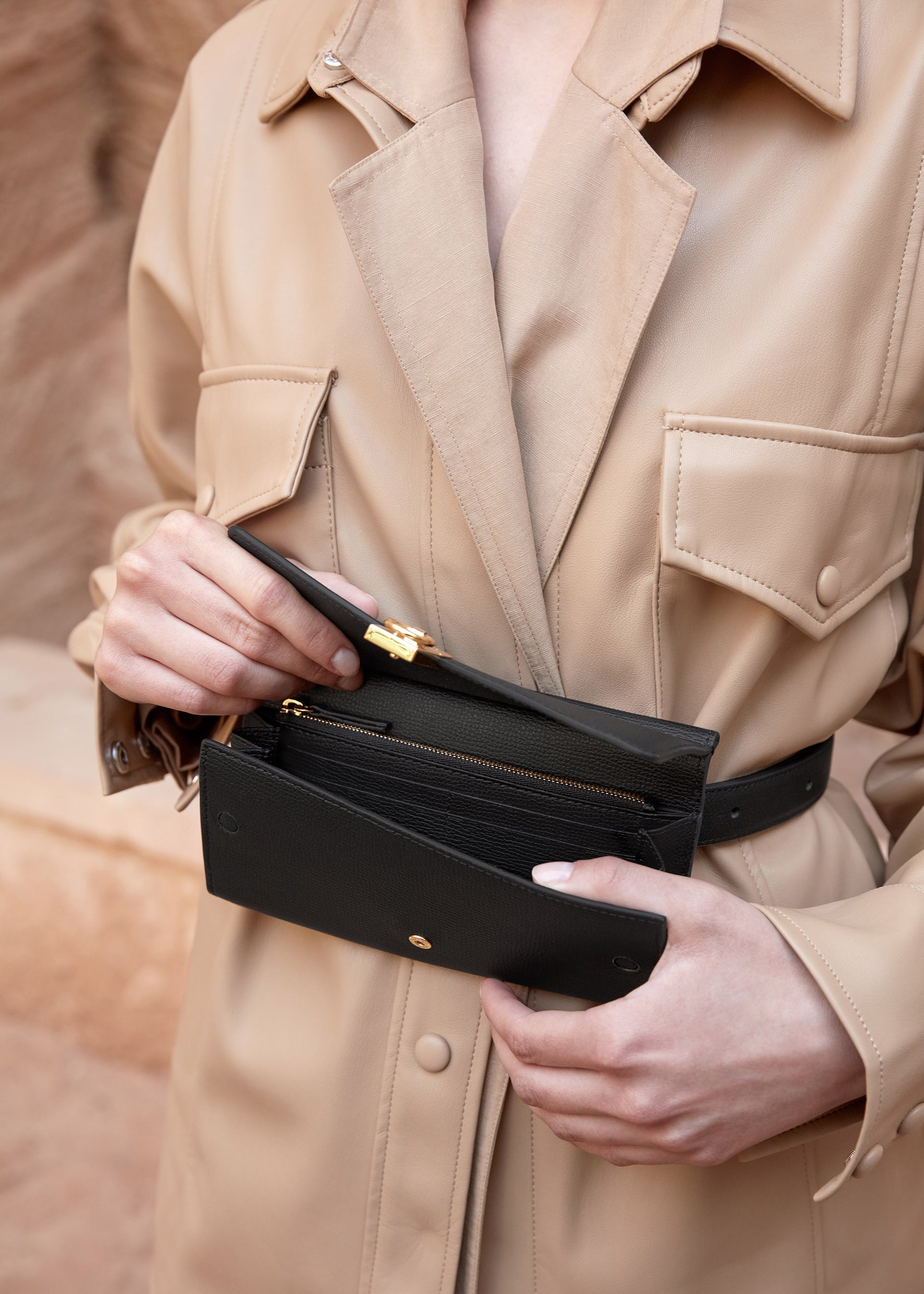 Polène Portefeuille Numéro Sept ceinture Noir Grainé